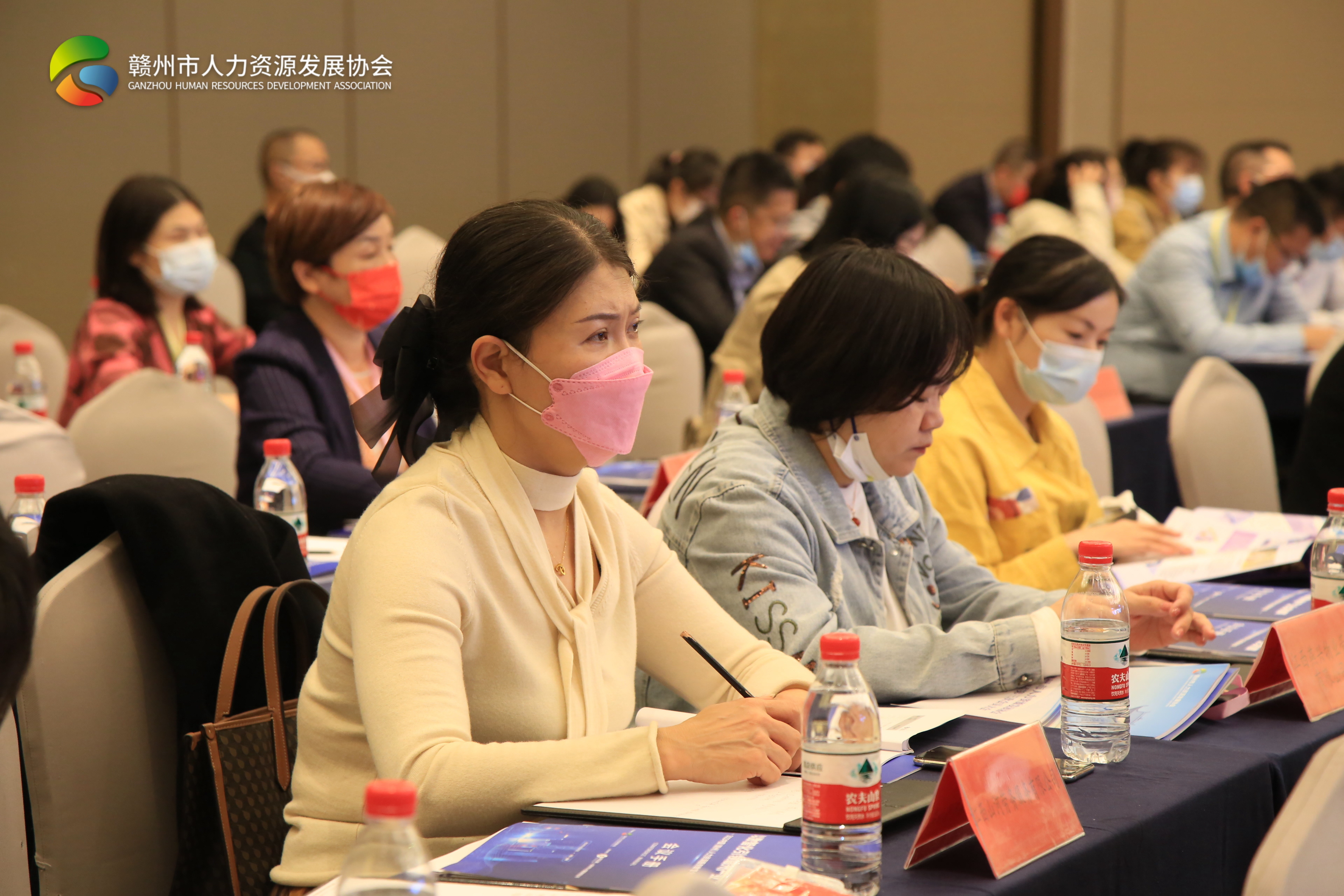 aa859dd1-ea21-4d03-885a-2a7398daca90.jpg