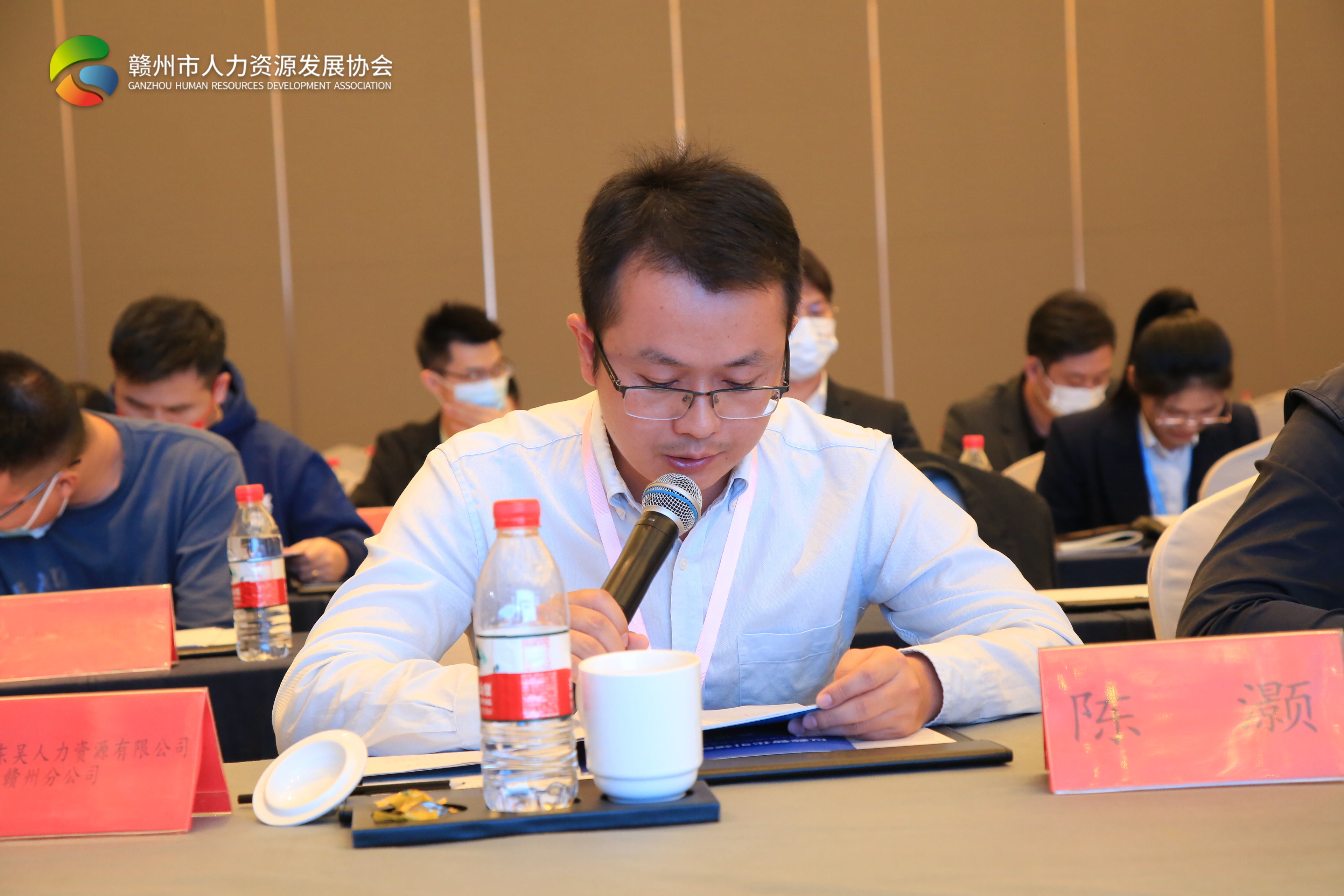 毛文超.jpg